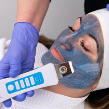 Load image into Gallery viewer, Aquafuse Tech Peel 4oz. *