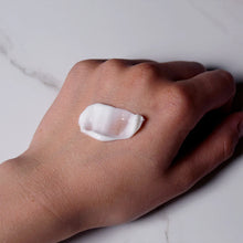 Load image into Gallery viewer, Platinum Peptide Cream *